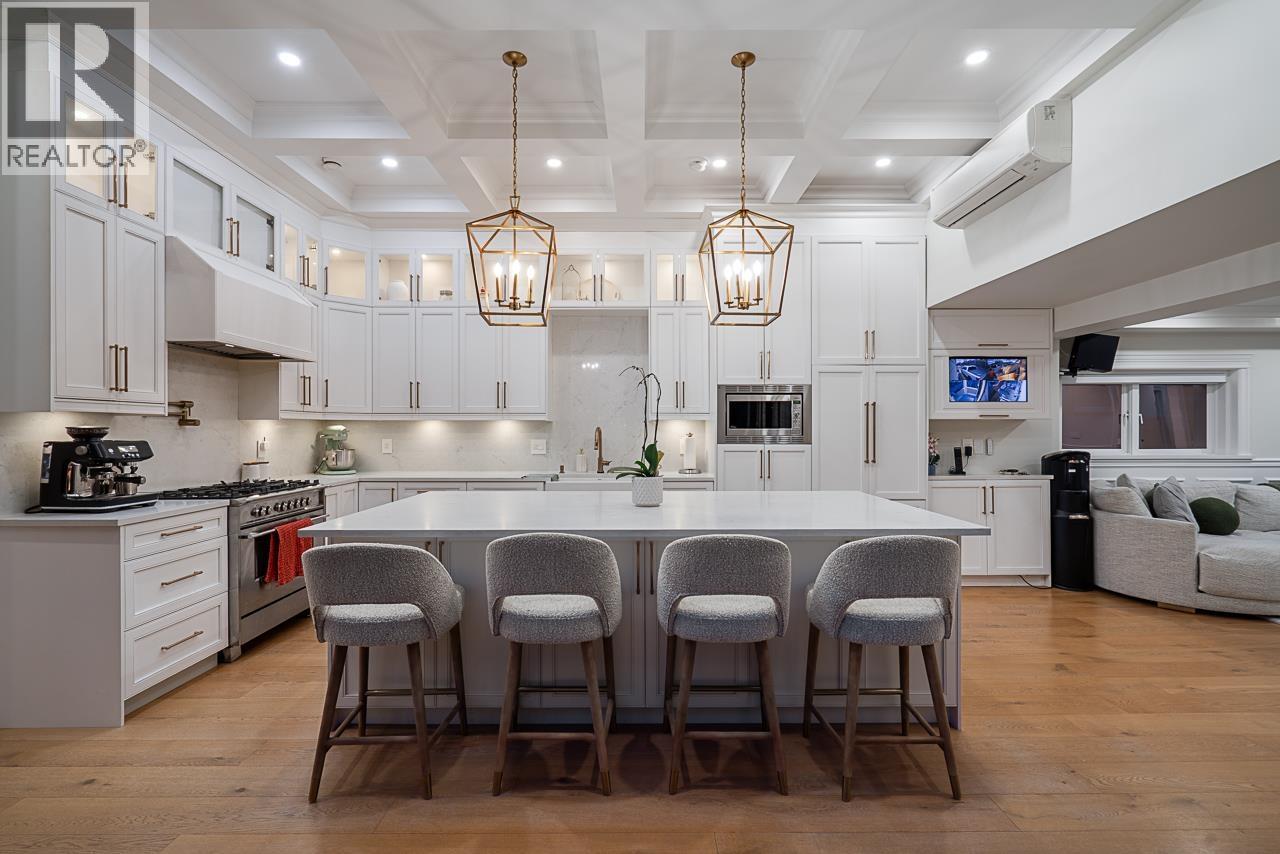 1407 Sixth Avenue, New Westminster, British Columbia  V3M 2C5 - Photo 5 - R3095546