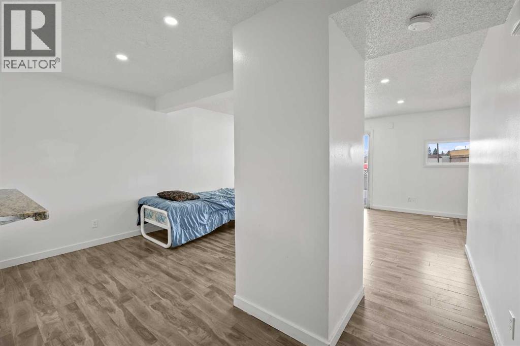 16, 131 Templehill Drive Ne, Calgary, Alberta T1Y 4T1 - Photo 14 - A2288851