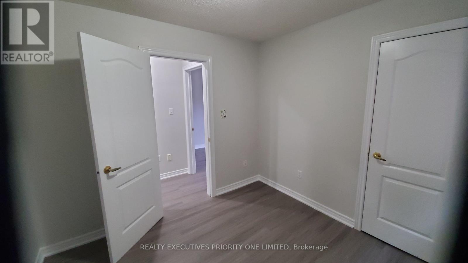 Main Floor - 18 Ed Quigg Way, Vaughan, Ontario  L4H 2S2 - Photo 9 - N12841698