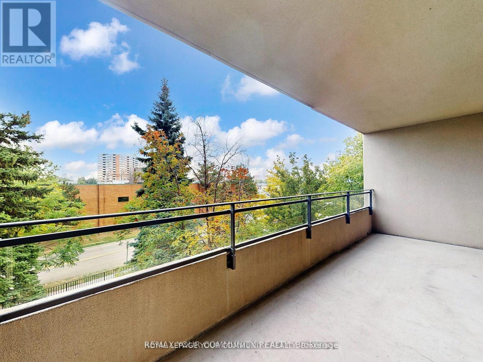 324 - 32 Clarissa Drive, Richmond Hill, Ontario  L4C 9R7 - Photo 23 - N12841712