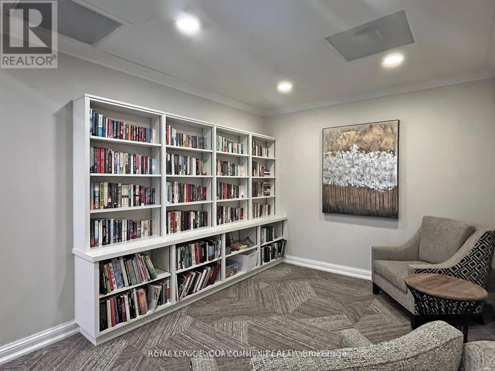 324 - 32 Clarissa Drive, Richmond Hill, Ontario  L4C 9R7 - Photo 27 - N12841712