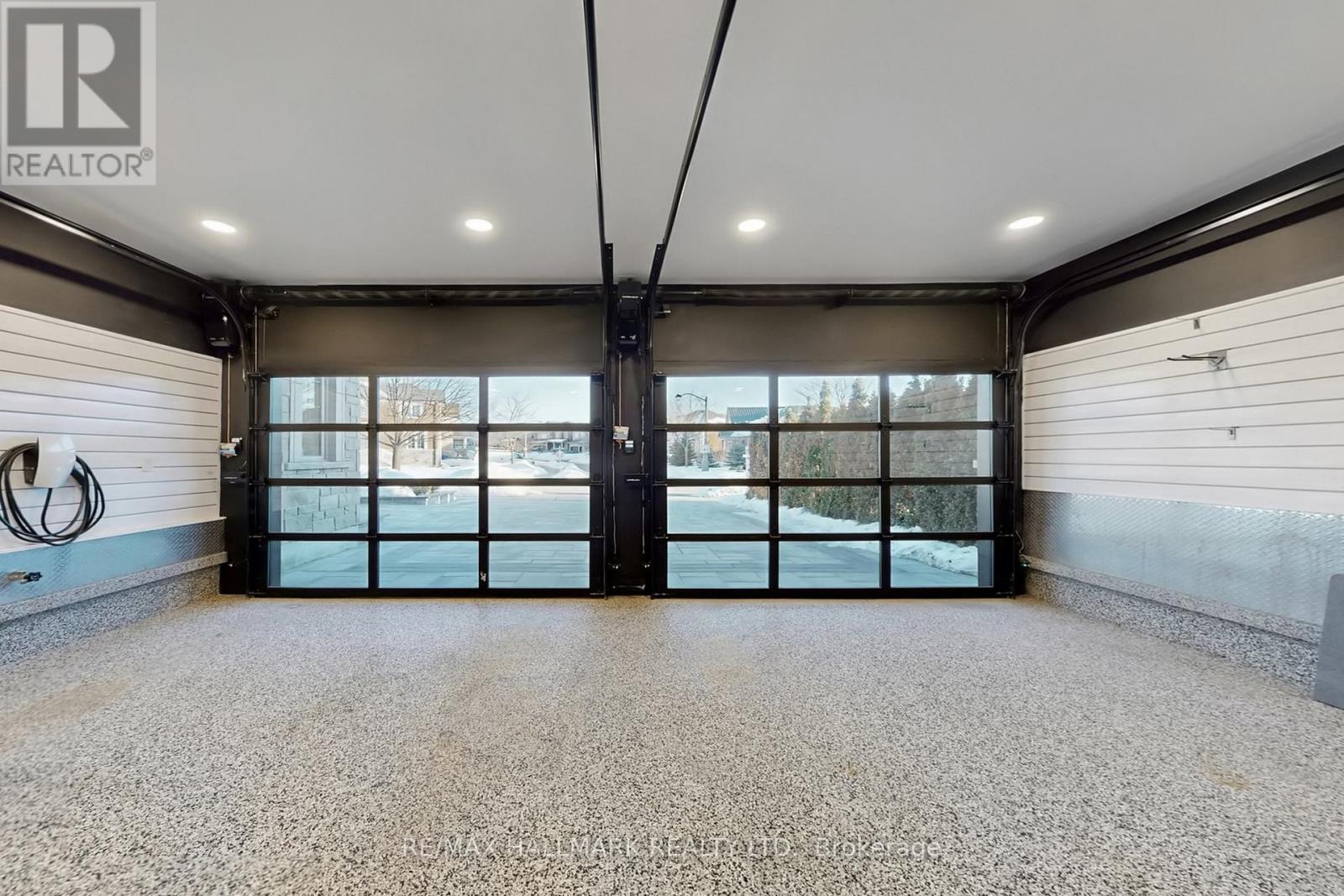 1135 Cenotaph Boulevard, Newmarket, Ontario  L3X 0A7 - Photo 41 - N12841760