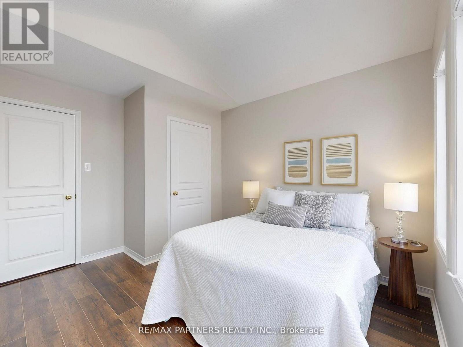 49 Charles Sturdy Road, Markham, Ontario  L6C 3E8 - Photo 35 - N12841784