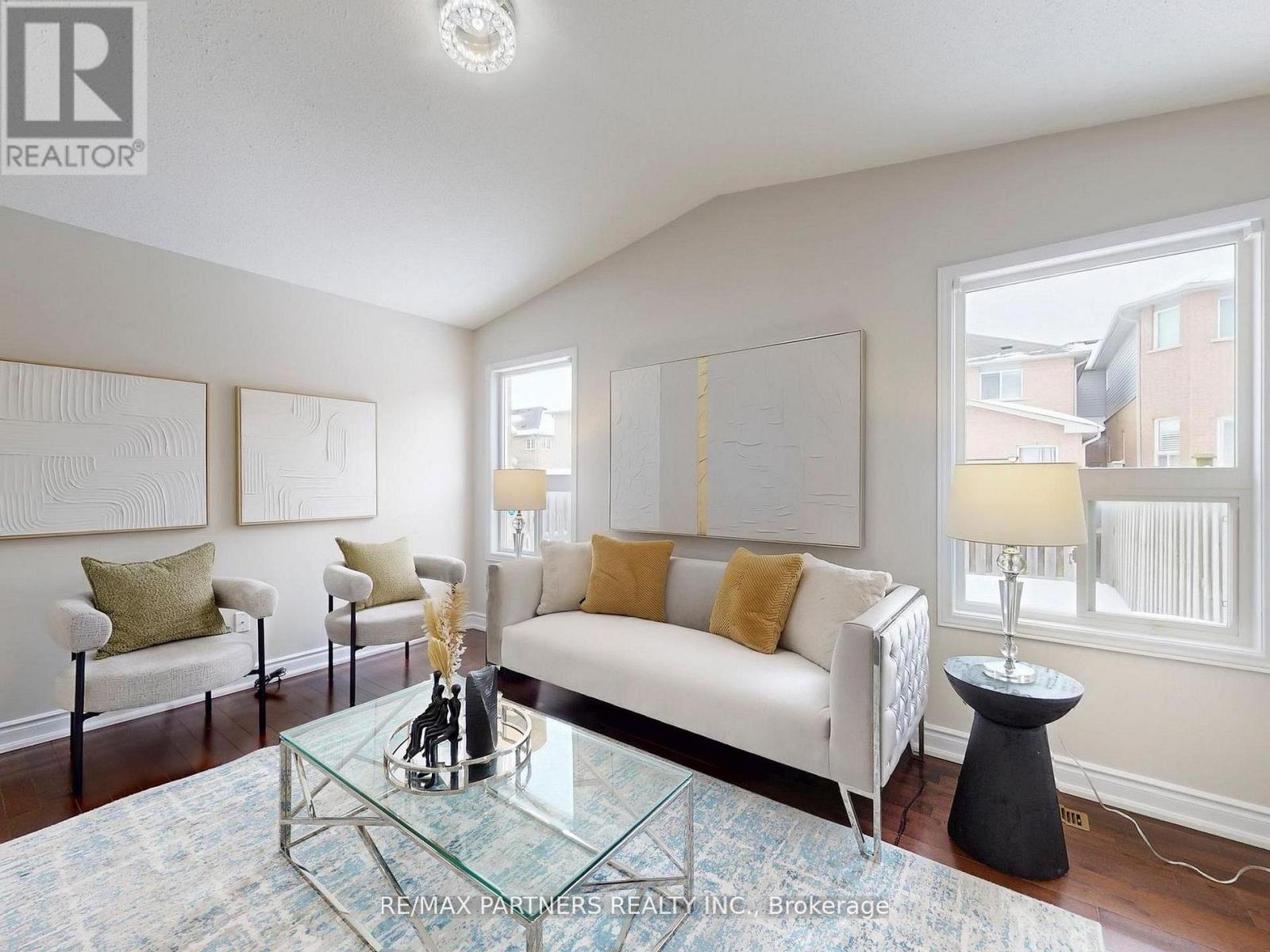 49 Charles Sturdy Road, Markham, Ontario  L6C 3E8 - Photo 5 - N12841784