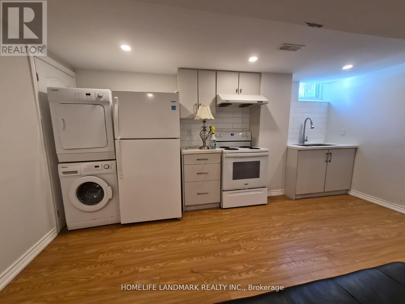 26 CATAMARAN DRIVE, Wasaga Beach, Ontario