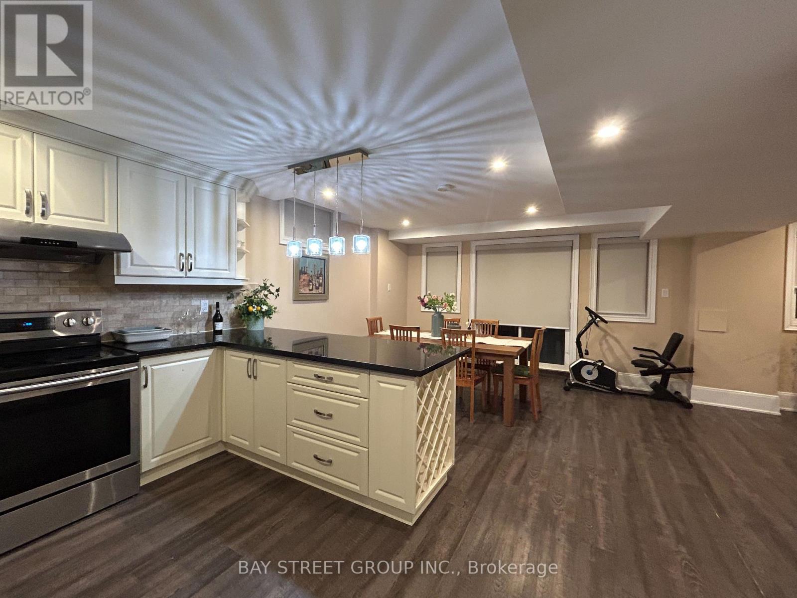 109 Hua Du Avenue, Markham, Ontario  L6C 0P9 - Photo 11 - N12745894