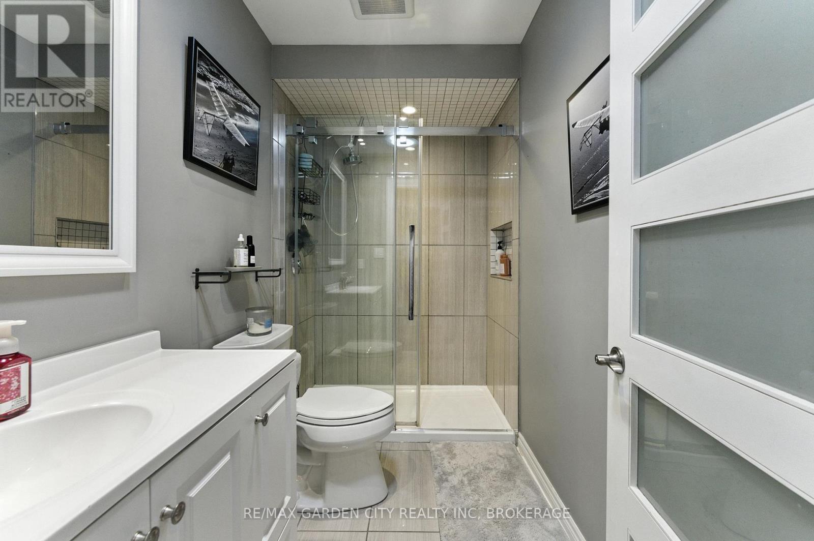 6456 Armelina Crescent, Niagara Falls, Ontario  L2H 0B4 - Photo 21 - X12837584