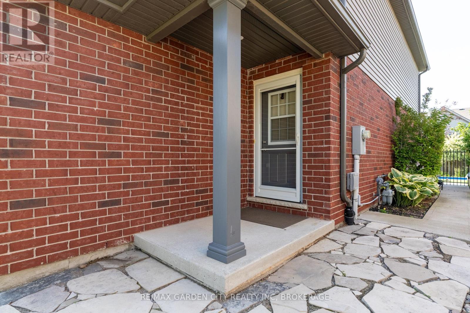 6456 Armelina Crescent, Niagara Falls, Ontario  L2H 0B4 - Photo 19 - X12837584