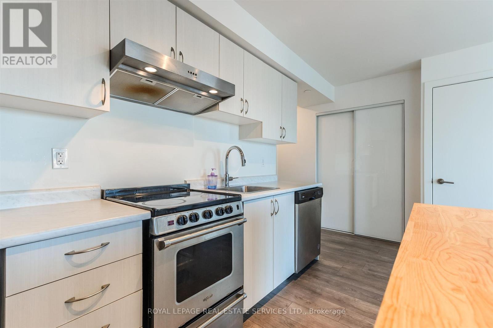 1907 - 10 Wilby Crescent, Toronto, Ontario  M9N 0B6 - Photo 12 - W12841668