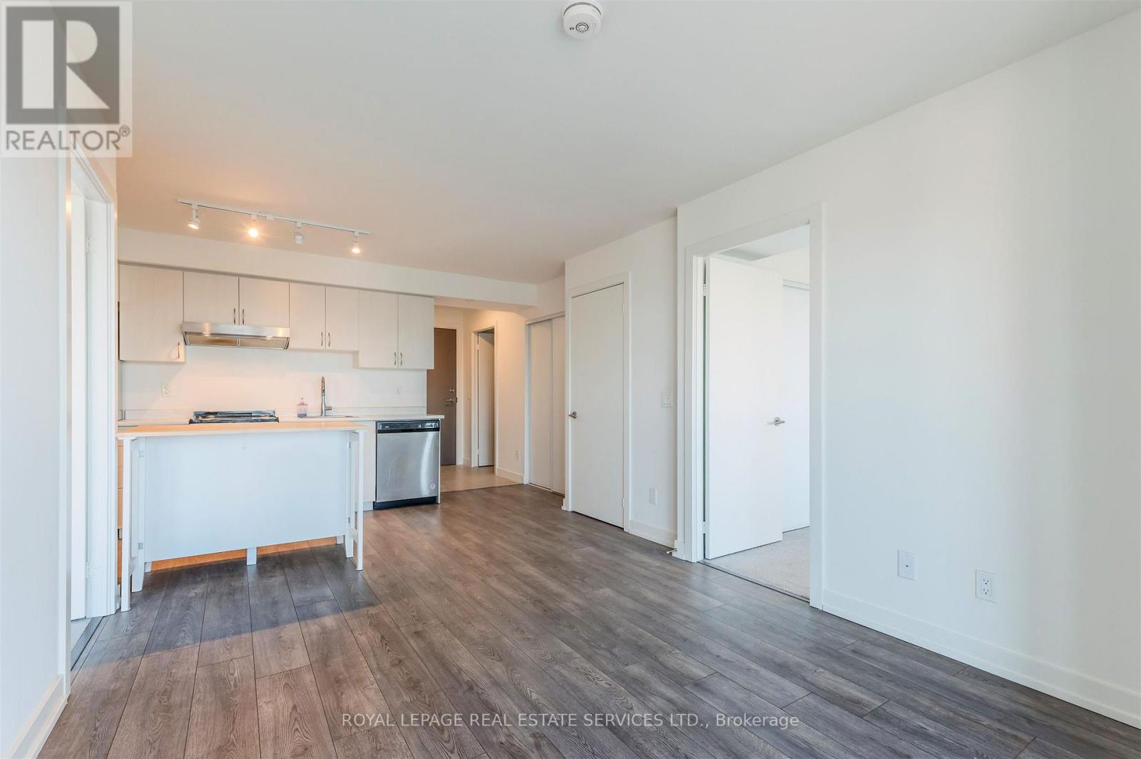 1907 - 10 Wilby Crescent, Toronto, Ontario  M9N 0B6 - Photo 15 - W12841668