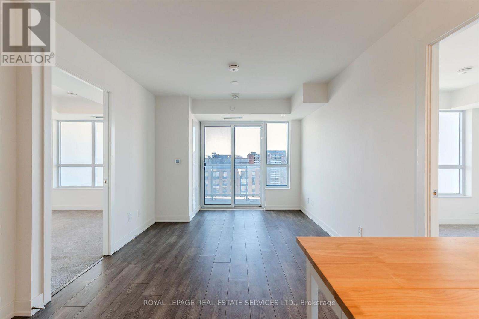 1907 - 10 Wilby Crescent, Toronto, Ontario  M9N 0B6 - Photo 7 - W12841668