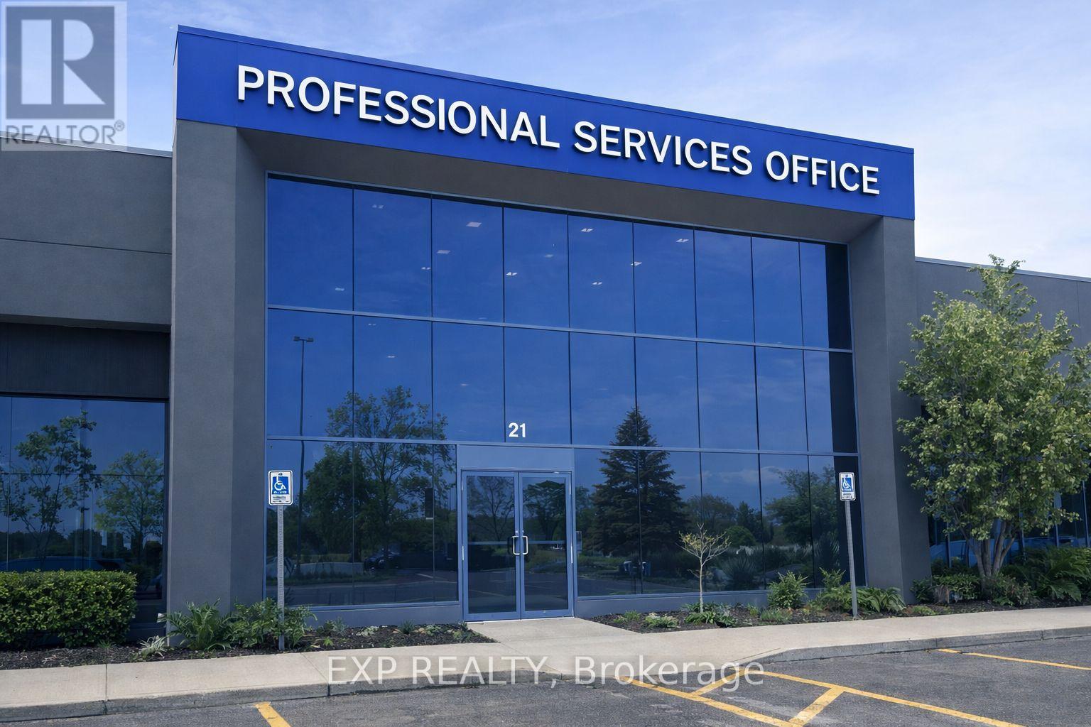 17 - 1075 North Service Road W, Oakville, Ontario  L6M 2G2 - Photo 1 - W12841706