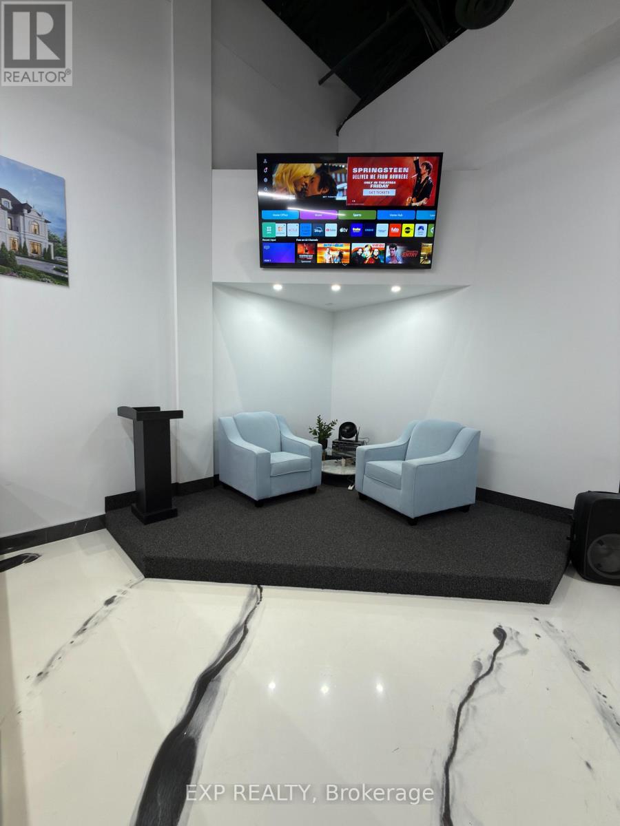 17 - 1075 North Service Road W, Oakville, Ontario  L6M 2G2 - Photo 14 - W12841706