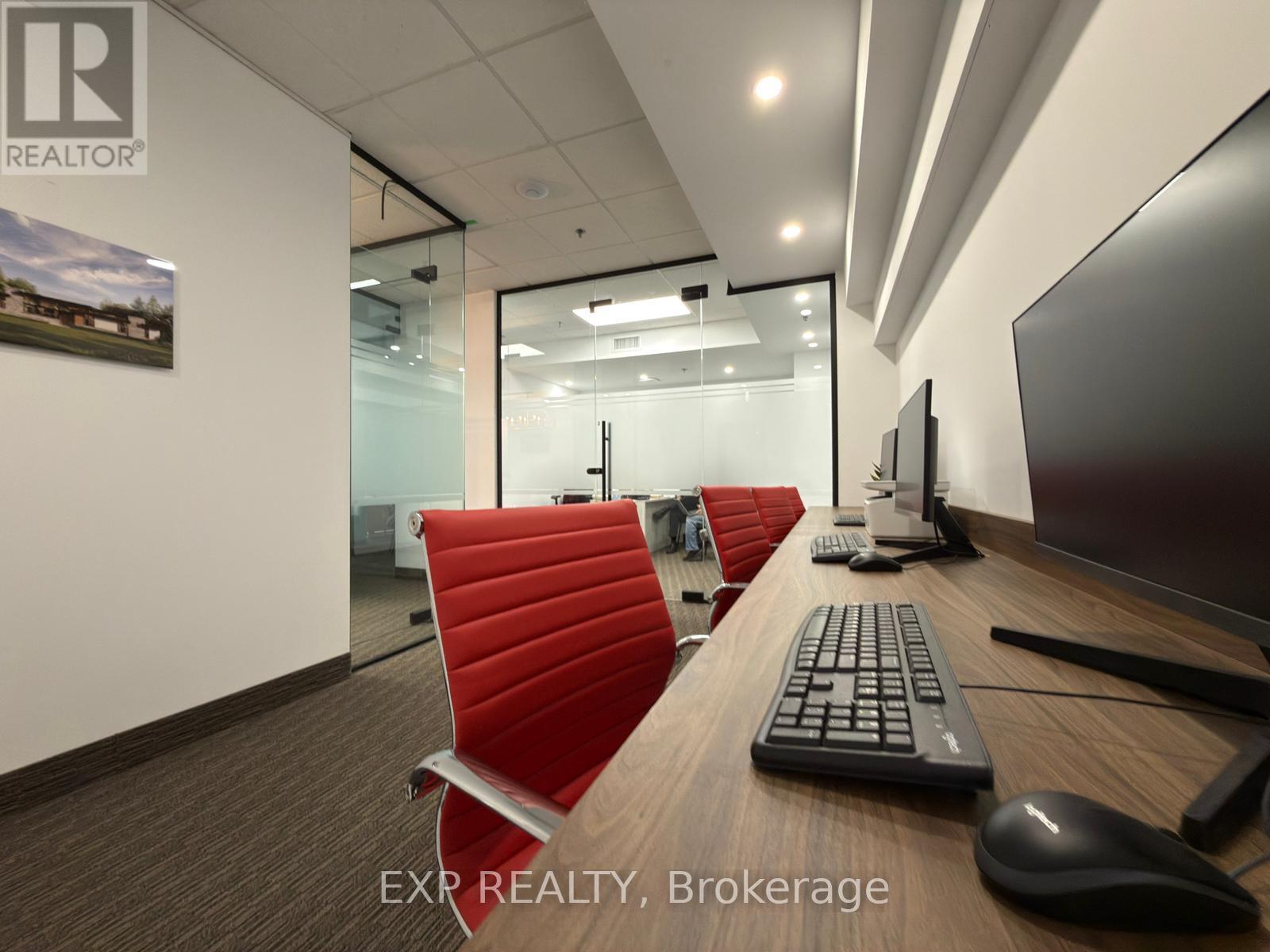 17 - 1075 North Service Road W, Oakville, Ontario  L6M 2G2 - Photo 22 - W12841706