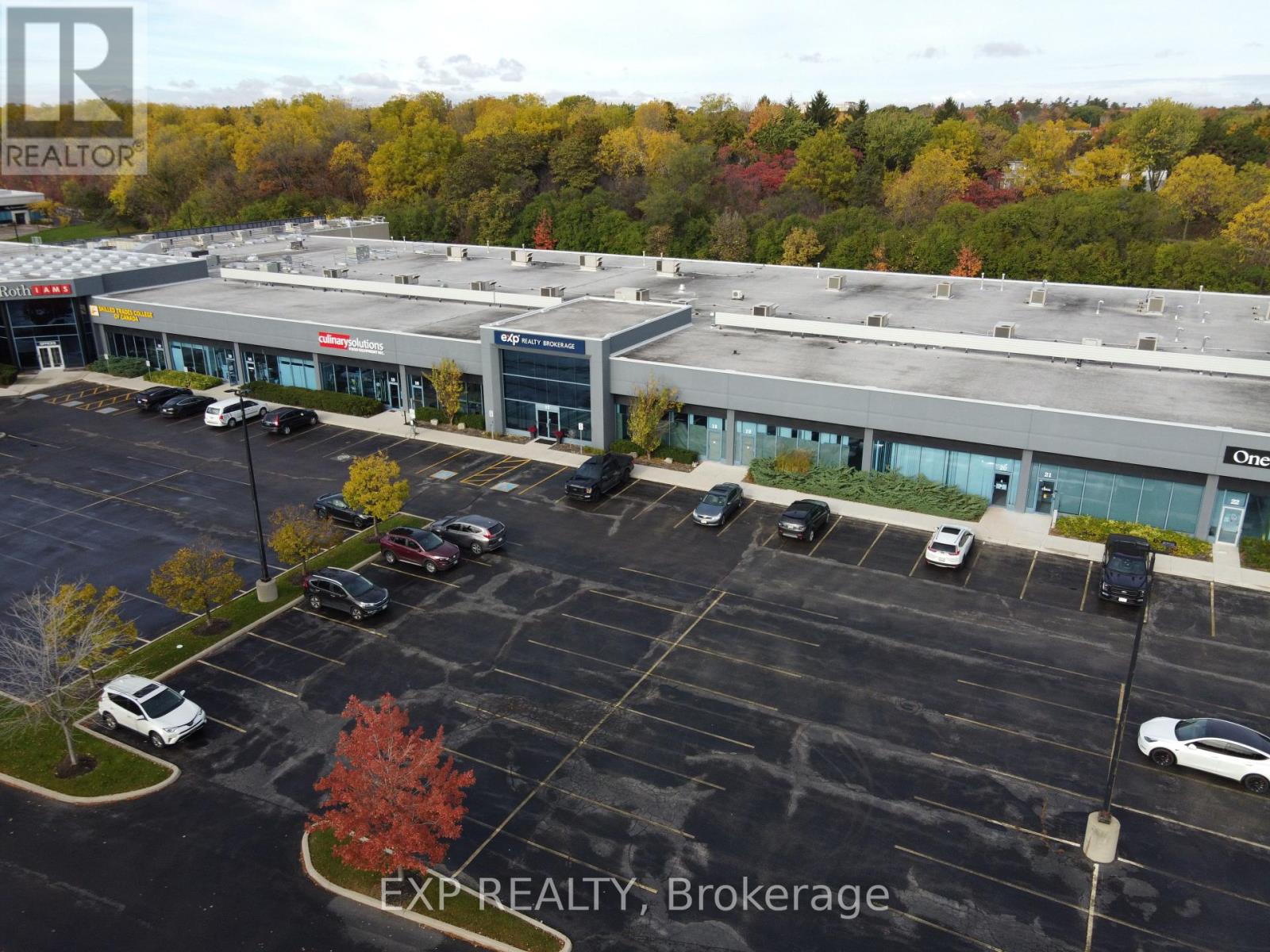 17 - 1075 North Service Road W, Oakville, Ontario  L6M 2G2 - Photo 4 - W12841706