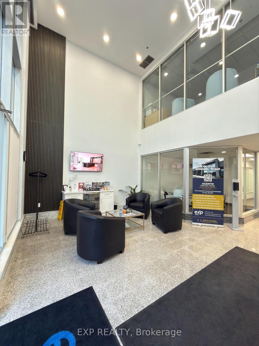 17 - 1075 North Service Road W, Oakville, Ontario  L6M 2G2 - Photo 6 - W12841706