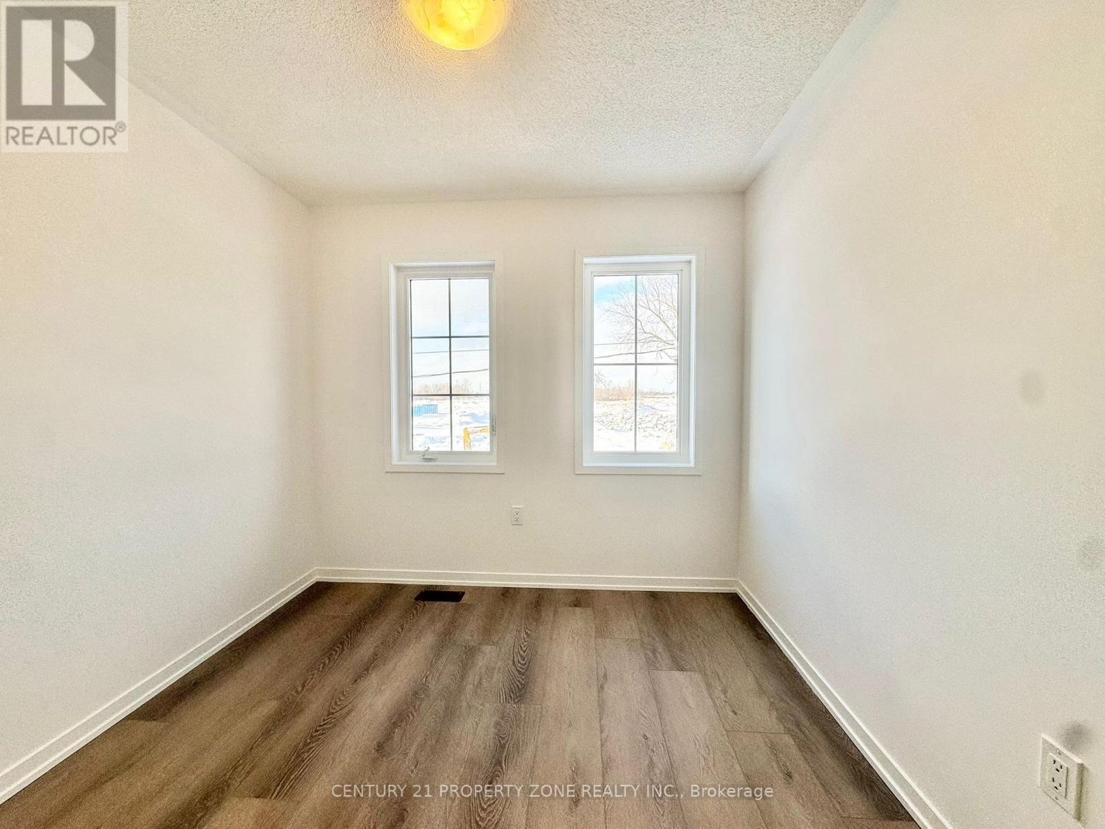 39 Kingbird Common, Cambridge, Ontario  N1R 5S2 - Photo 13 - X12841680