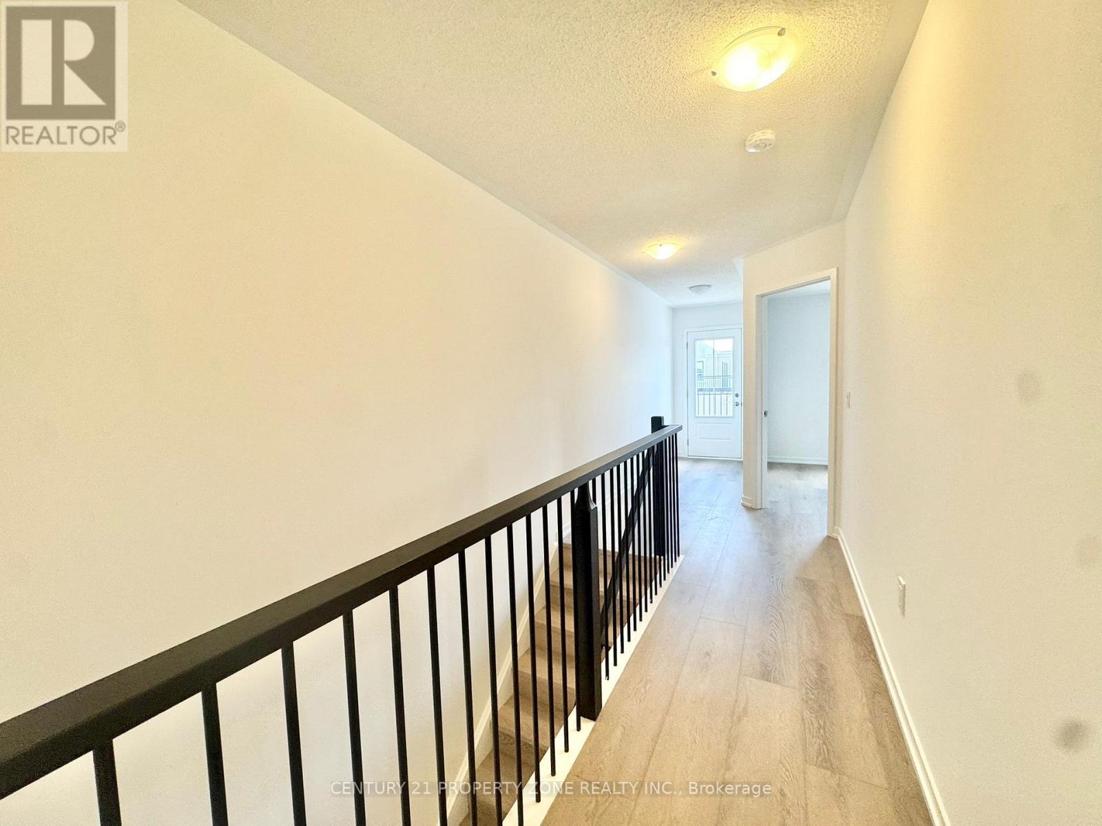 39 Kingbird Common, Cambridge, Ontario  N1R 5S2 - Photo 5 - X12841680