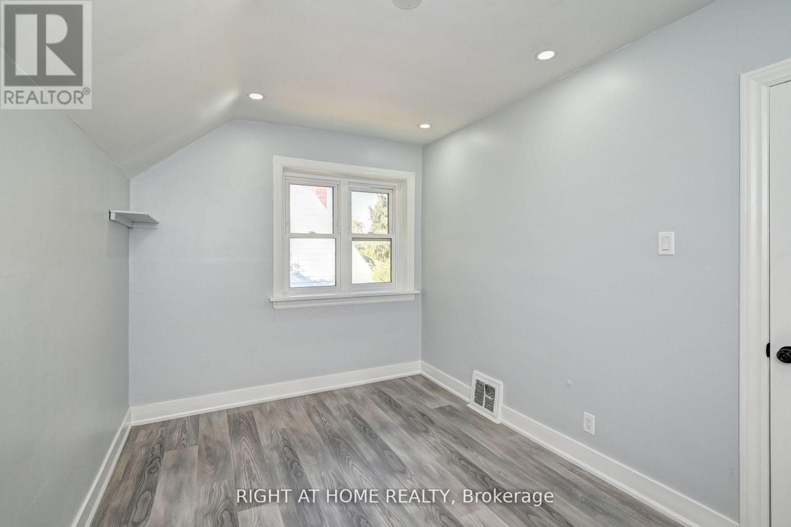 10 Monroe Street, Cambridge, Ontario  N1R 2C5 - Photo 34 - X12841696