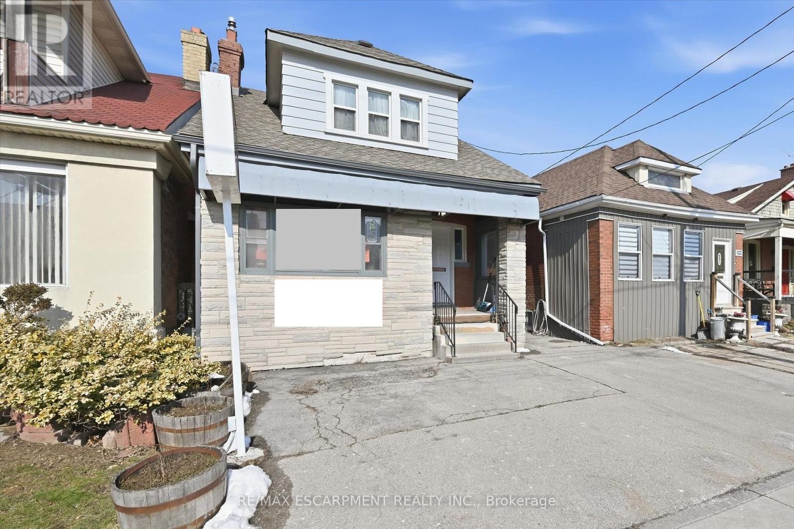 421 Concession Street, Hamilton, Ontario  L9A 1C1 - Photo 4 - X12841736