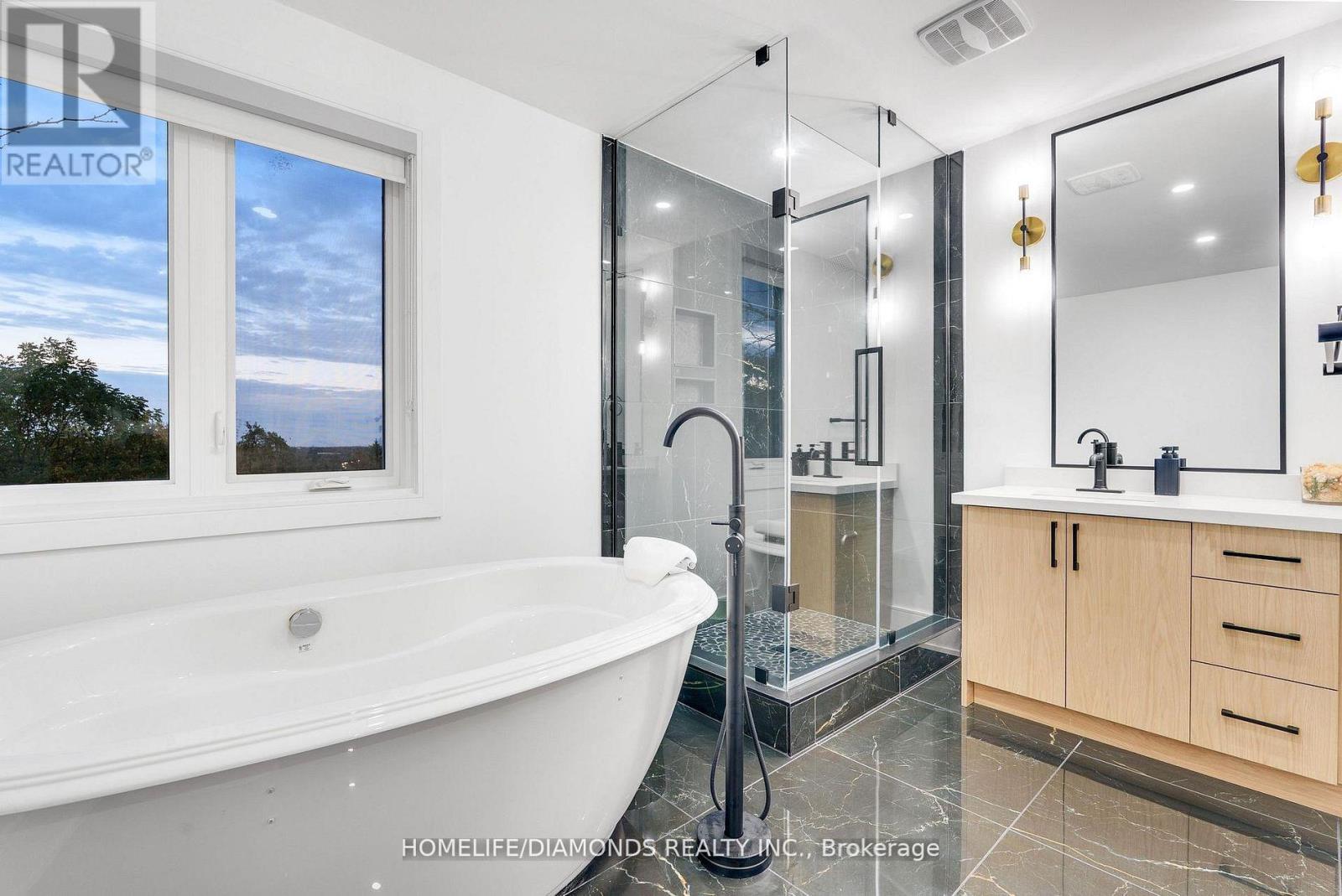 47 Ridge Point Drive, St. Catharines, Ontario  L2T 2S8 - Photo 31 - X12841772