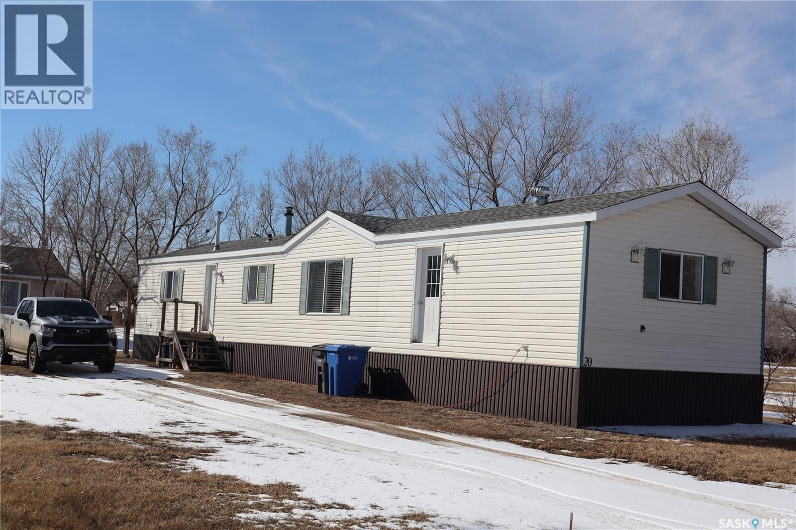 20 H AVENUE, willow bunch, Saskatchewan
