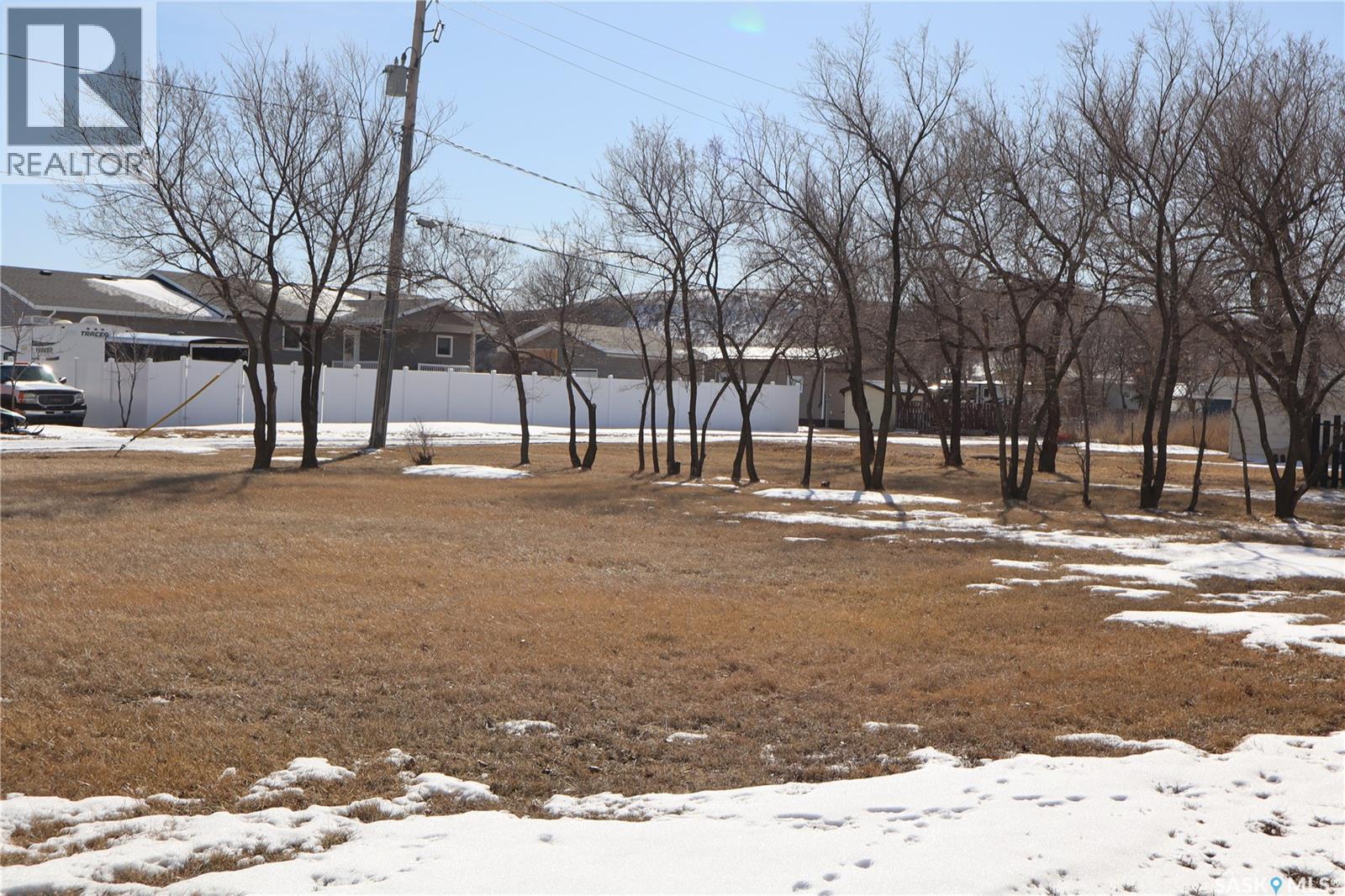 20 H Avenue, Willow Bunch, Saskatchewan  S0H 4K0 - Photo 29 - SK029537