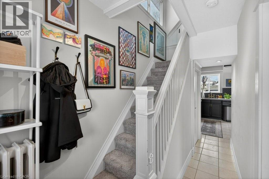 53 East 21st Street, Hamilton, Ontario  L8V 2T3 - Photo 5 - 40809045