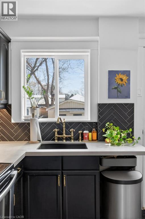 53 East 21st Street, Hamilton, Ontario  L8V 2T3 - Photo 21 - 40809045