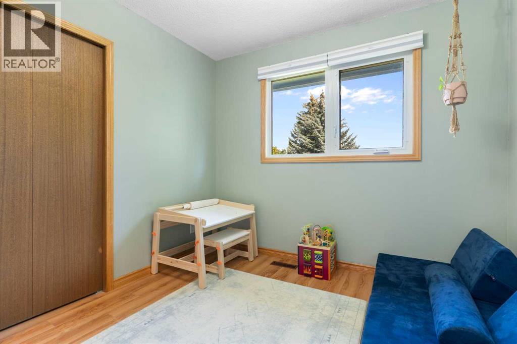 9308 26 Street Sw, Calgary, Alberta  T2V 4G9 - Photo 19 - A2270205