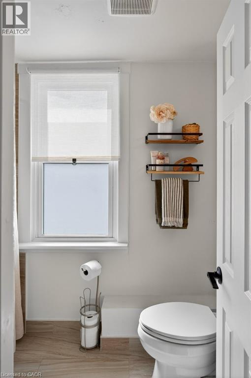 53 East 21st Street, Hamilton, Ontario  L8V 2T3 - Photo 42 - 40809045