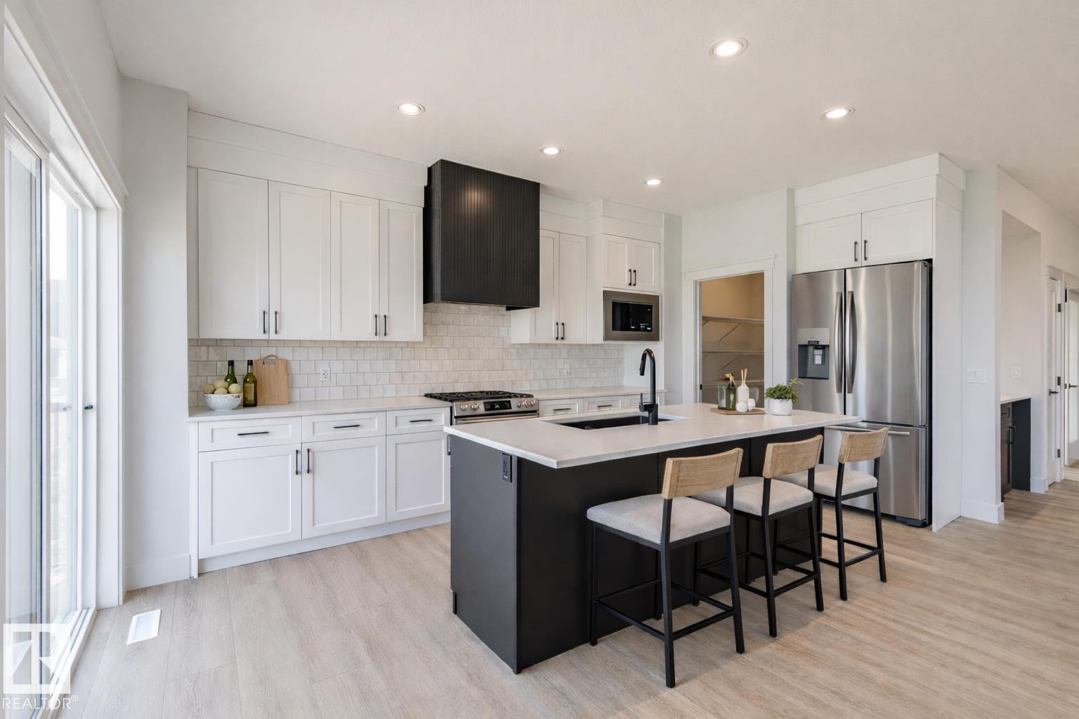 13113 212a St Nw, Edmonton, Alberta  T6W 5E1 - Photo 2 - E4474643