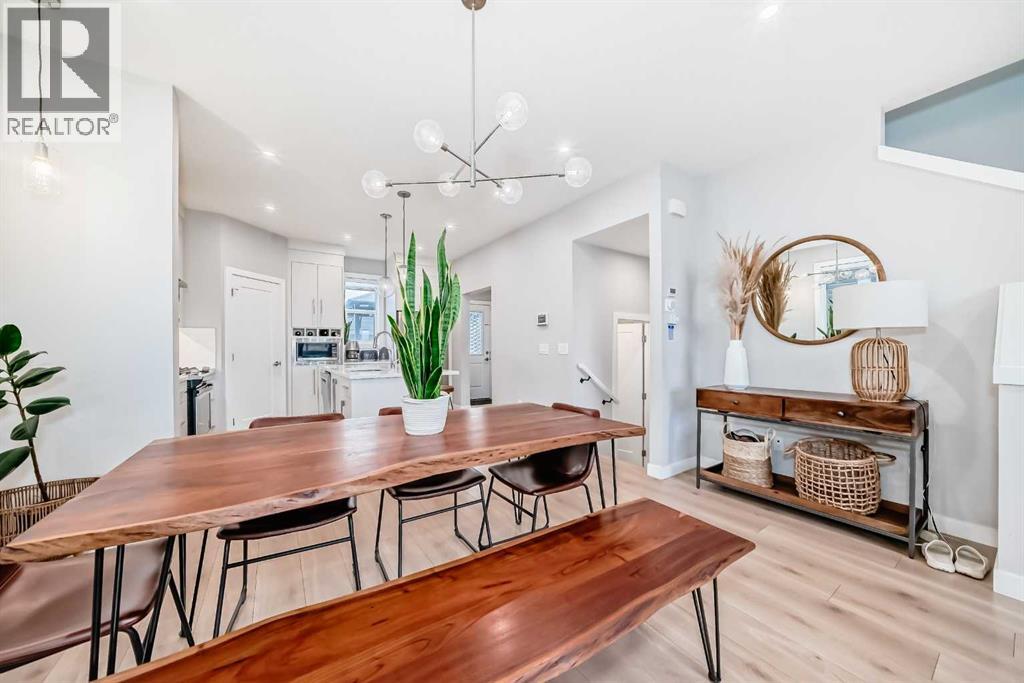 896 West Lakeview Drive, Chestermere, Alberta  T1X 1Z5 - Photo 12 - A2285365