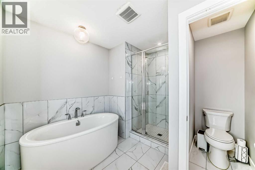 896 West Lakeview Drive, Chestermere, Alberta  T1X 1Z5 - Photo 22 - A2285365