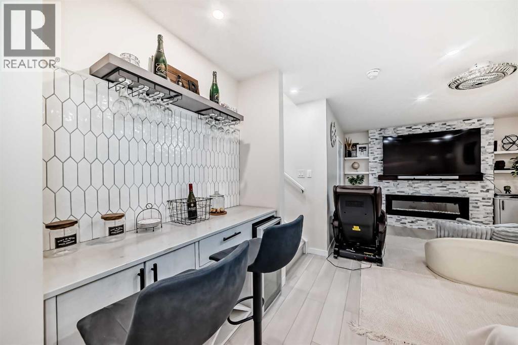 896 West Lakeview Drive, Chestermere, Alberta  T1X 1Z5 - Photo 30 - A2285365