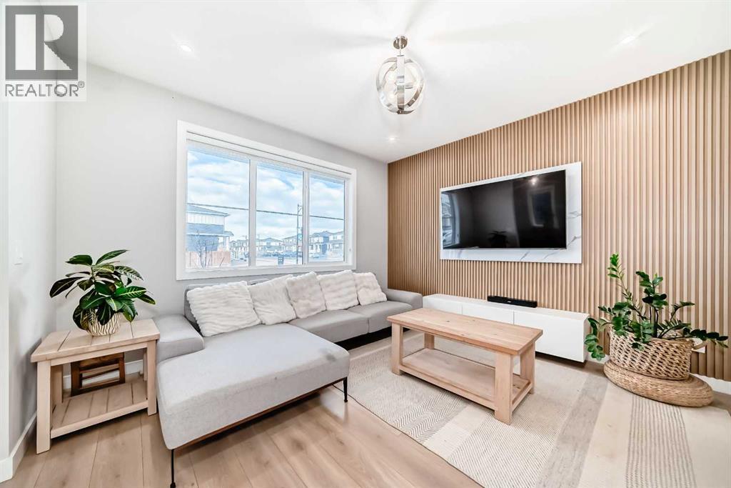 896 West Lakeview Drive, Chestermere, Alberta  T1X 1Z5 - Photo 13 - A2285365