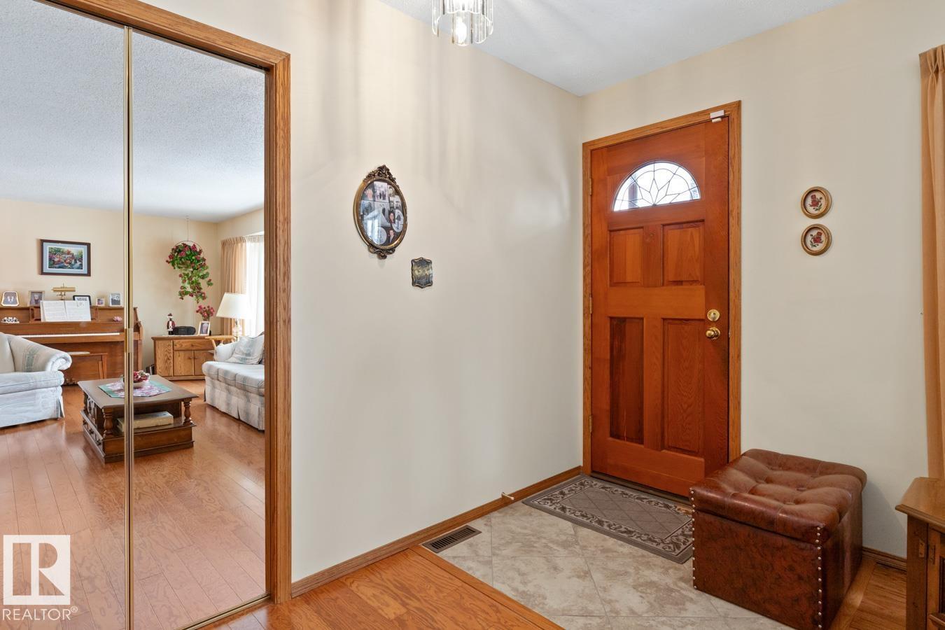 60 Peace River Dr, Devon, Alberta  T9G 1N4 - Photo 4 - E4475694