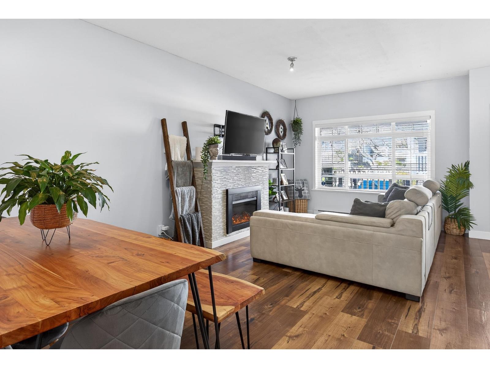 52 6852 193 Street, Surrey, British Columbia V4N 0C8 - Photo 8 - R3094447