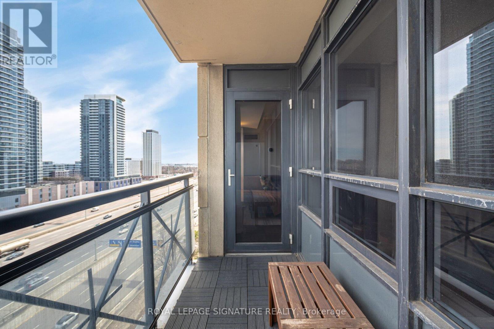 926 - 2 Eva Road E, Toronto, Ontario M9C 0A9 - Photo 23 - W12841710