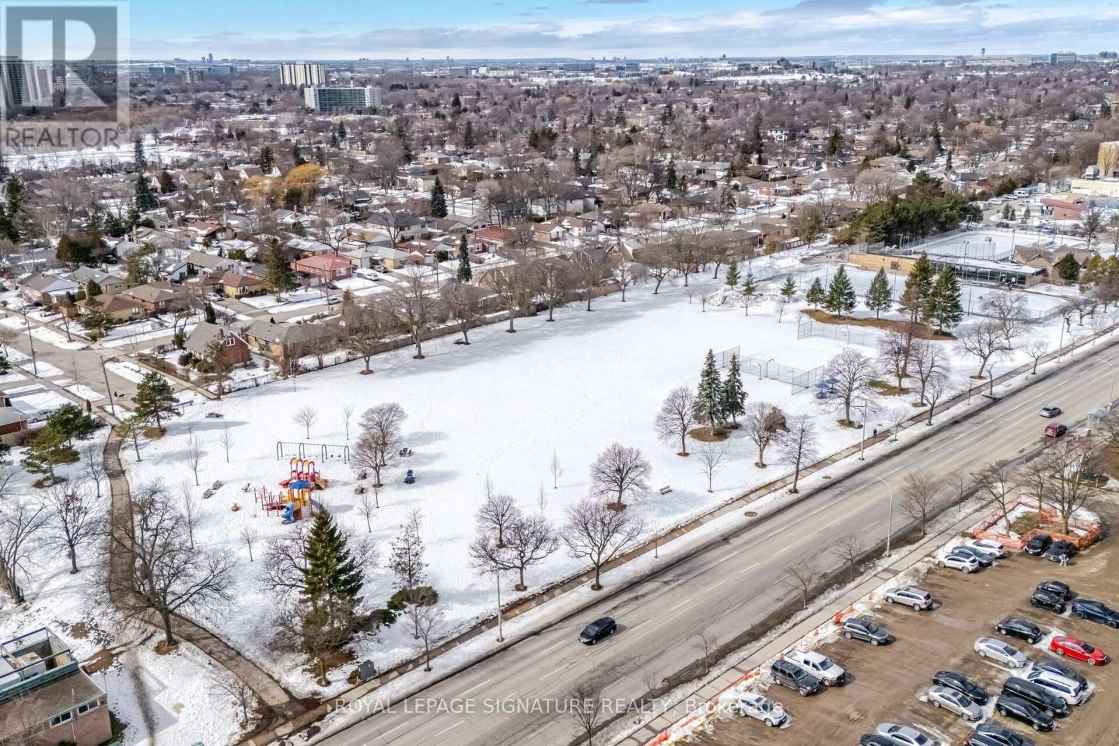 926 - 2 Eva Road E, Toronto, Ontario M9C 0A9 - Photo 30 - W12841710