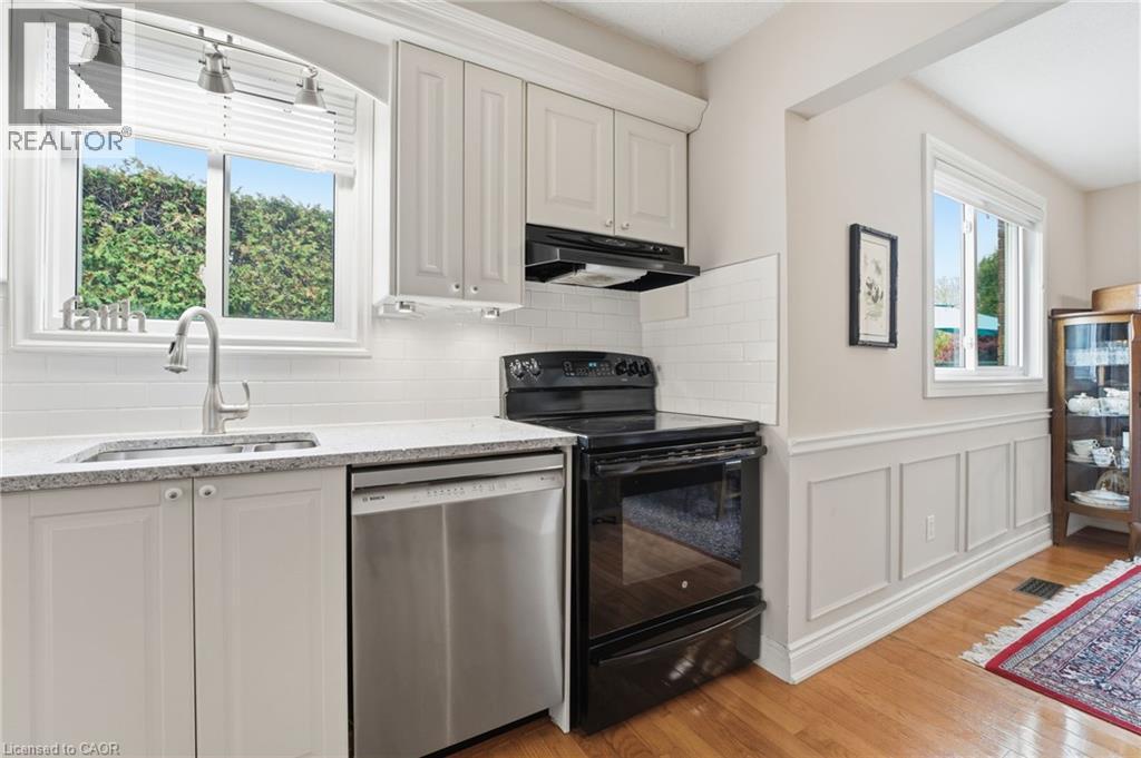 668 Tomahawk Crescent, Ancaster, Ontario  L9G 3R2 - Photo 13 - 40809262