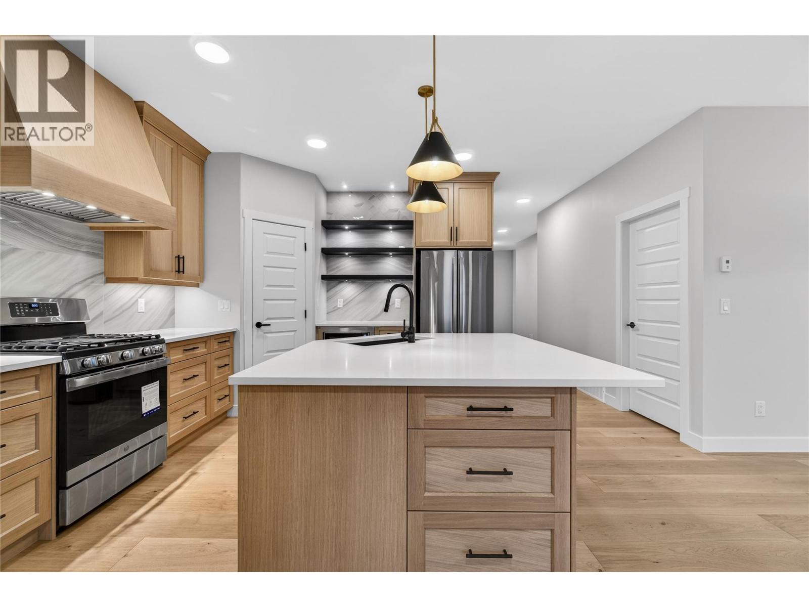 1840 10 Street Sw Unit# 17, Salmon Arm, British Columbia  V1E 0H2 - Photo 6 - 10366259