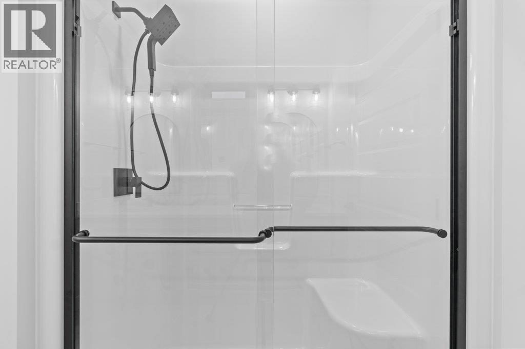 1840 10 Street Sw Unit# 17, Salmon Arm, British Columbia  V1E 0H2 - Photo 32 - 10366259