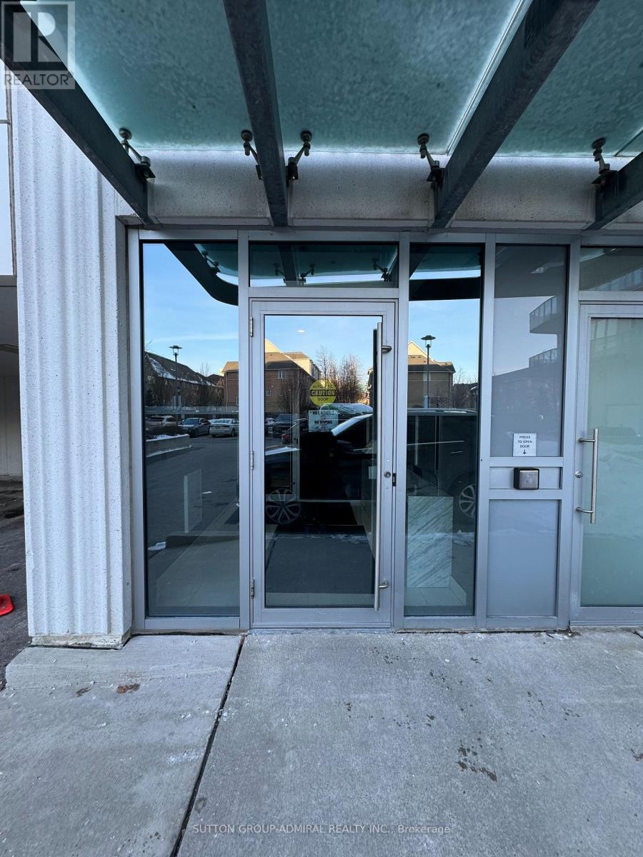 1207 - 9471 Yonge Street, Richmond Hill, Ontario  L4C 0Z5 - Photo 1 - N12696526