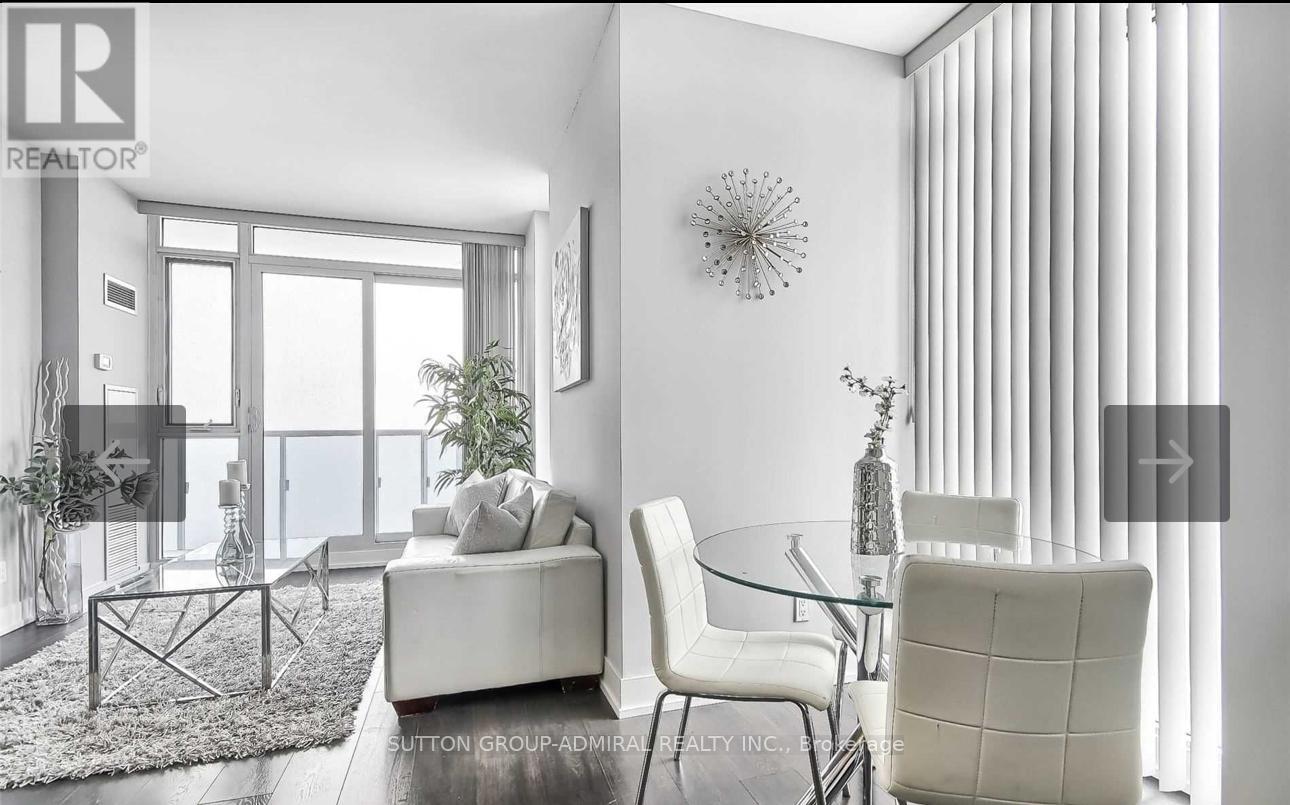 1207 - 9471 Yonge Street, Richmond Hill, Ontario  L4C 0Z5 - Photo 13 - N12696526