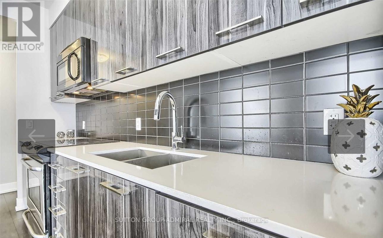 1207 - 9471 Yonge Street, Richmond Hill, Ontario  L4C 0Z5 - Photo 7 - N12696526