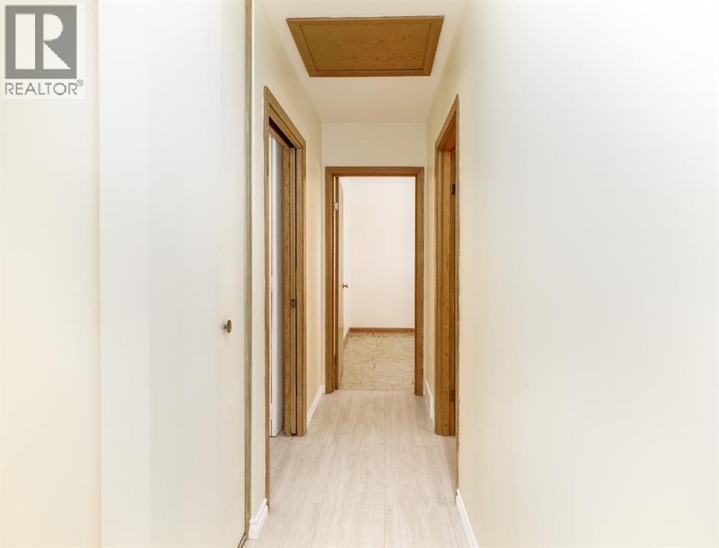 4922 46 Street, Bentley, Alberta  T0C 0J0 - Photo 8 - A2286229