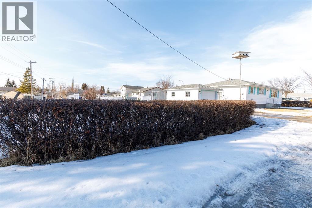 4922 46 Street, Bentley, Alberta  T0C 0J0 - Photo 24 - A2286229