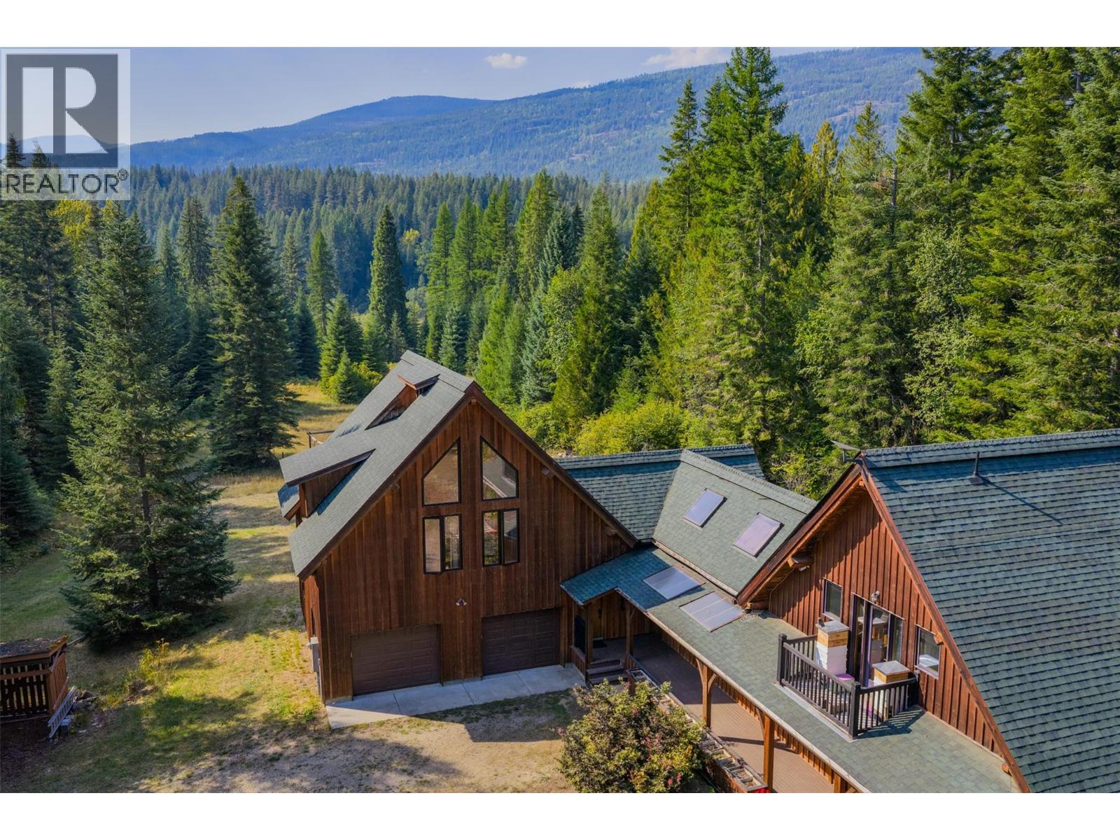 2496 Pass Creek Road, Pass Creek, British Columbia  V1N 4T4 - Photo 2 - 10360843