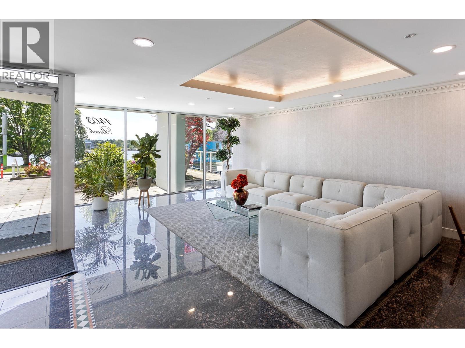 3b 1403 Beach Avenue, Vancouver, British Columbia  V6G 1Y3 - Photo 19 - R3095695